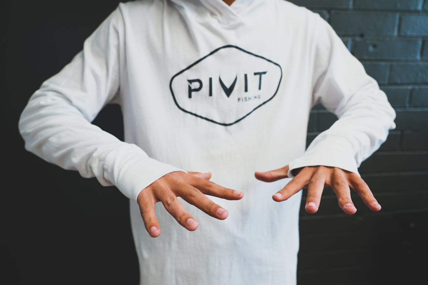 Pivit Shield Hooded Long-Sleeve